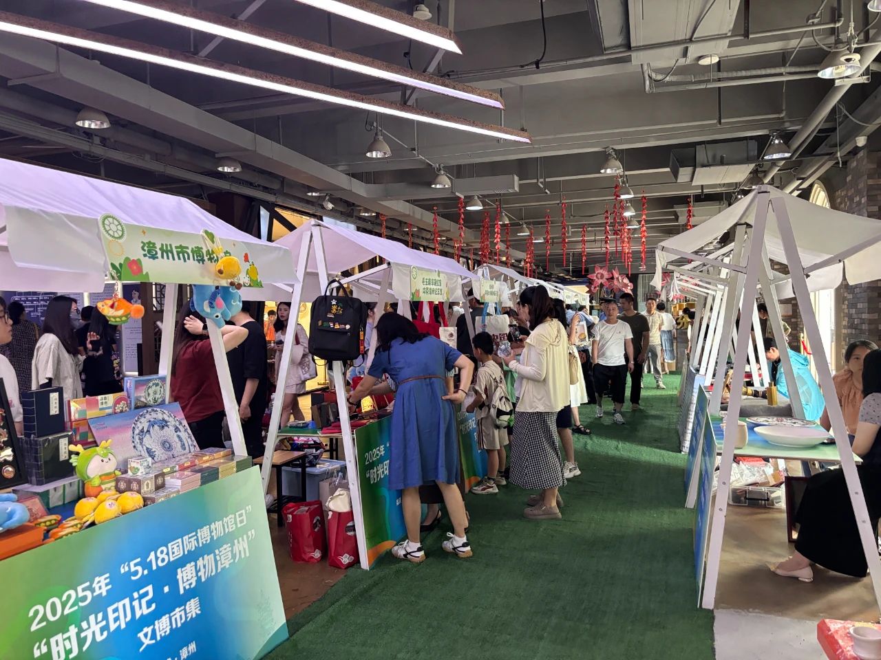 海丝钟表博物馆开幕(图9) c76f2cbda7e437824d49d3c02dece04.jpg